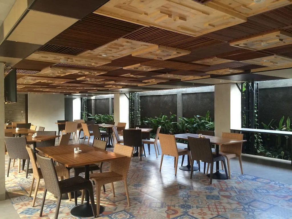 Serela Legian By Kagum Hotels 3*,