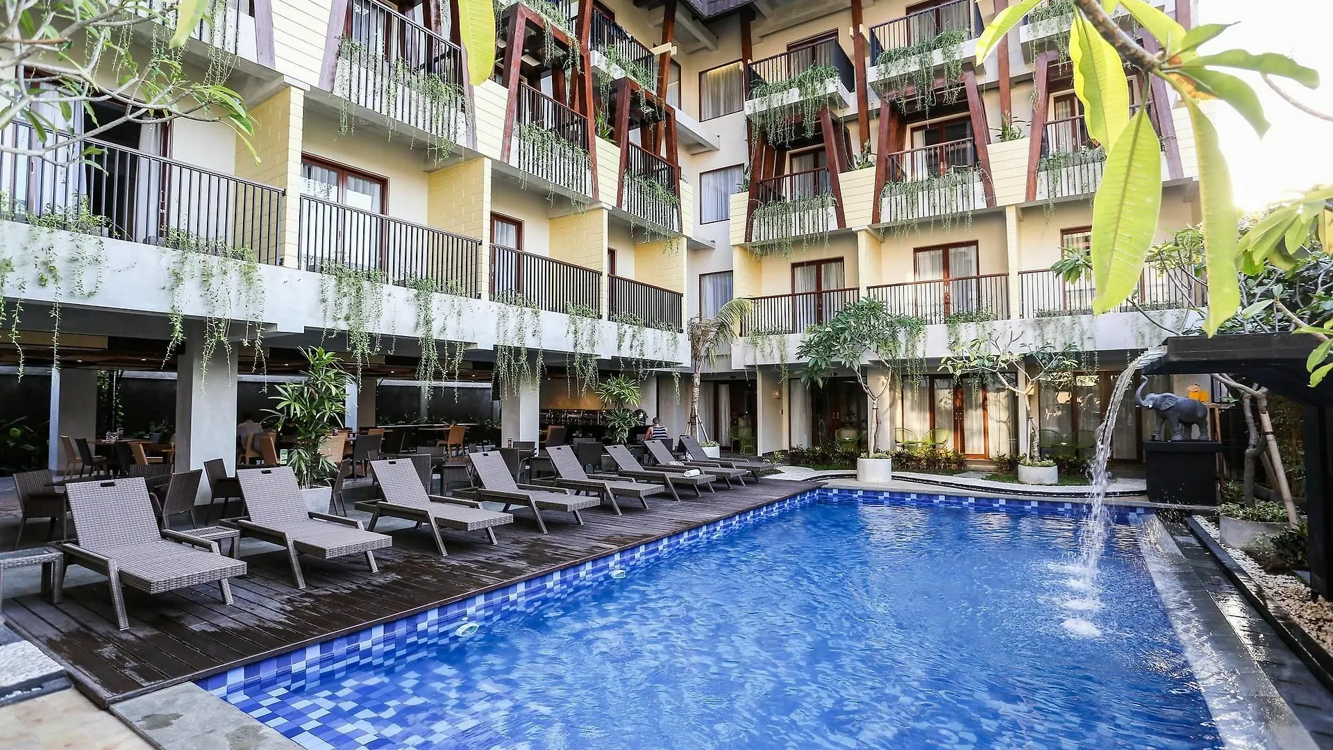 Serela Legian By Kagum Hotels