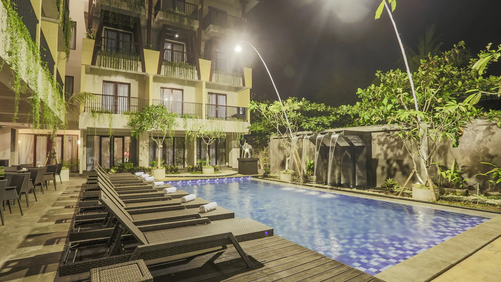 Serela Legian By Kagum Hotels