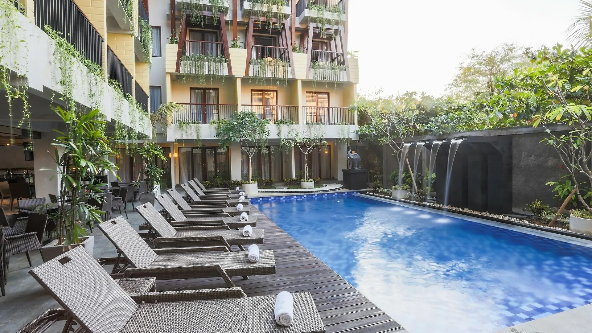 Serela Legian By Kagum Hotels