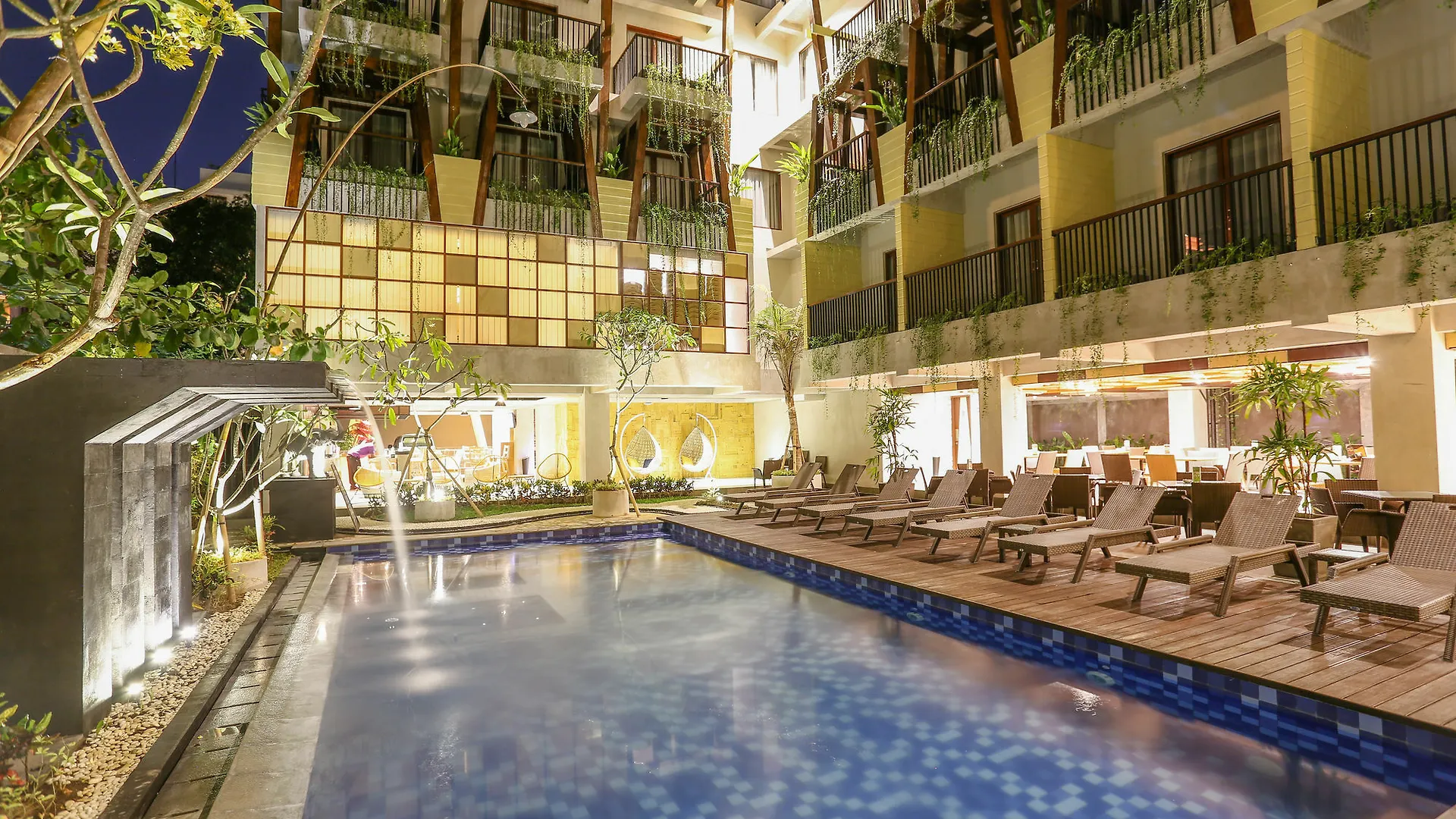 Serela Legian By Kagum Hotels 3*,